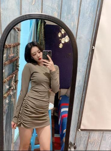 名媛小女神，身材妖娆温柔体贴 第2张