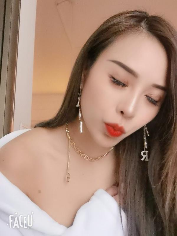 颜控声控美瞳 第2张